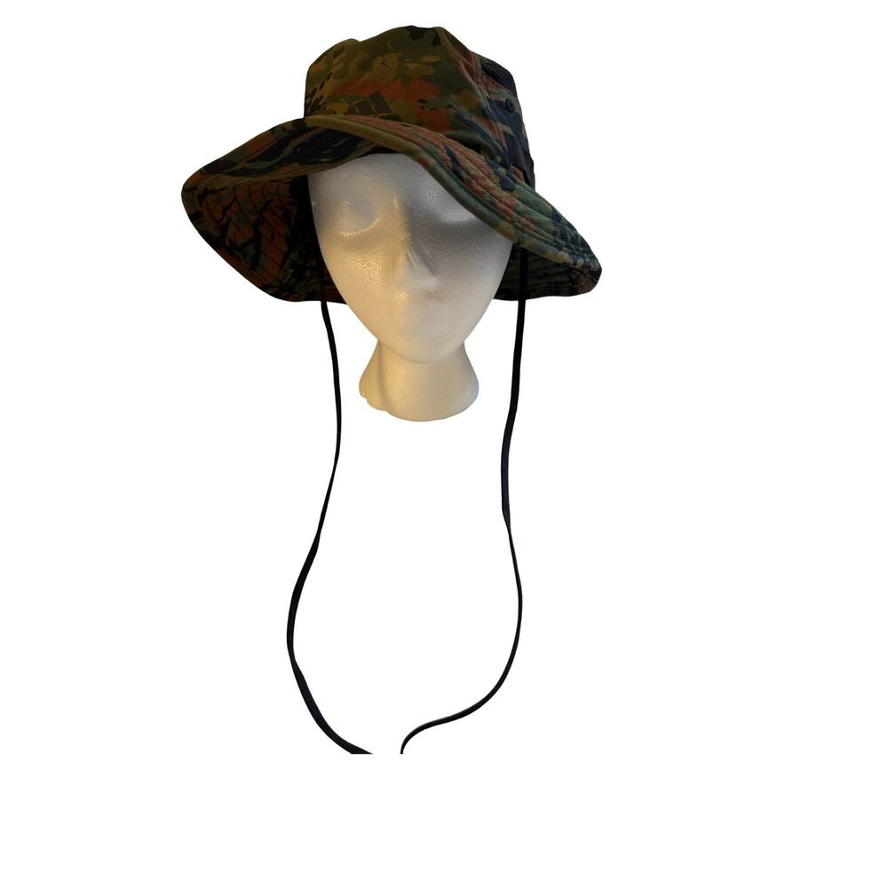 Adidas Hat AeroReady Camo Bucket Hat Wide Brim Sun Hat Chin Strap Unisex EUC